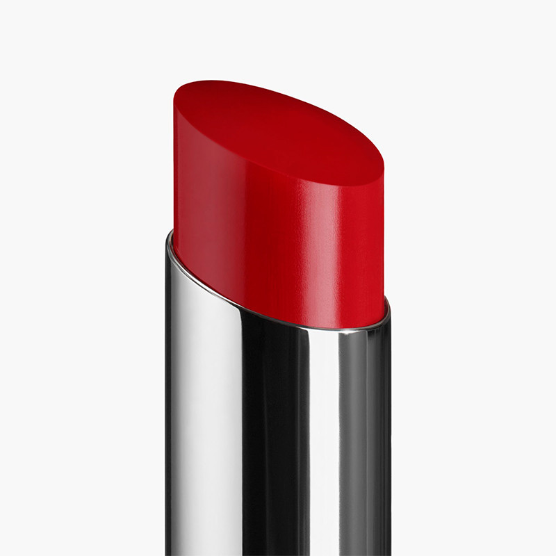 the-long-lasting-moisturizing-and-flupping-lipstick-intense-color-and-brightness