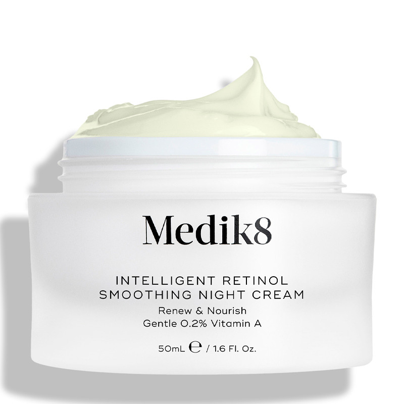 Medik8 Cosméticos Faciais Intelligent Retinol Smoothing Night Cream