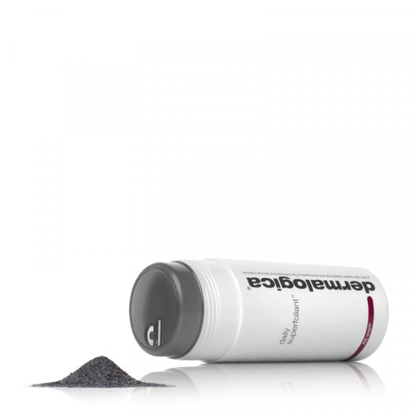 daily-superfoliant-pulverpeeling-mit-aktivkohle-detox-und-anti-aging