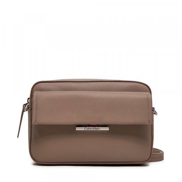 saffiano-shoulder-bag