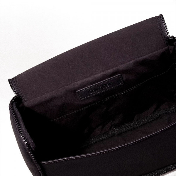 must-have-toiletry-bag