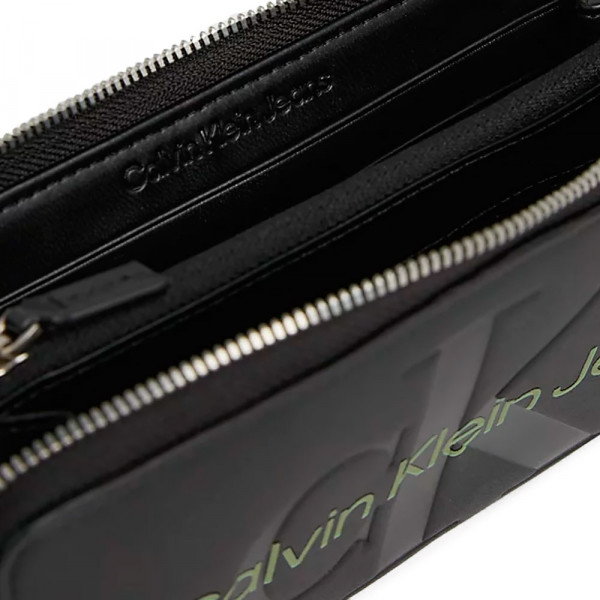 contour-zip-wallet-with-rfid