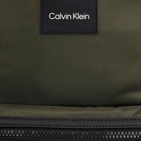 essential-campus-dark-olive-backpack