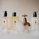 english-pear-freesia-lozione-per-mani-e-corpo