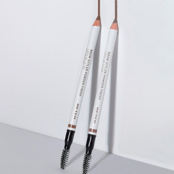 powder-finish-eyebrow-pencil