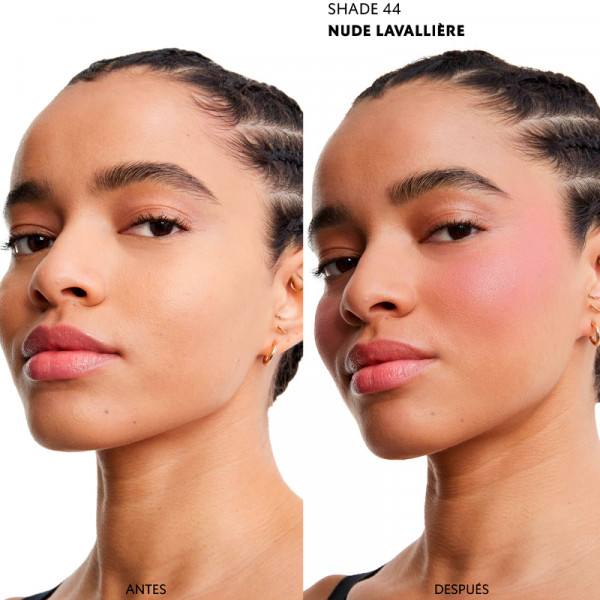 make-me-blush-bold-blurring-blush-the-new-powder-blush