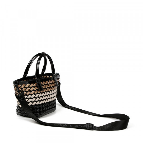 bolso-mini-trenzado-de-charol