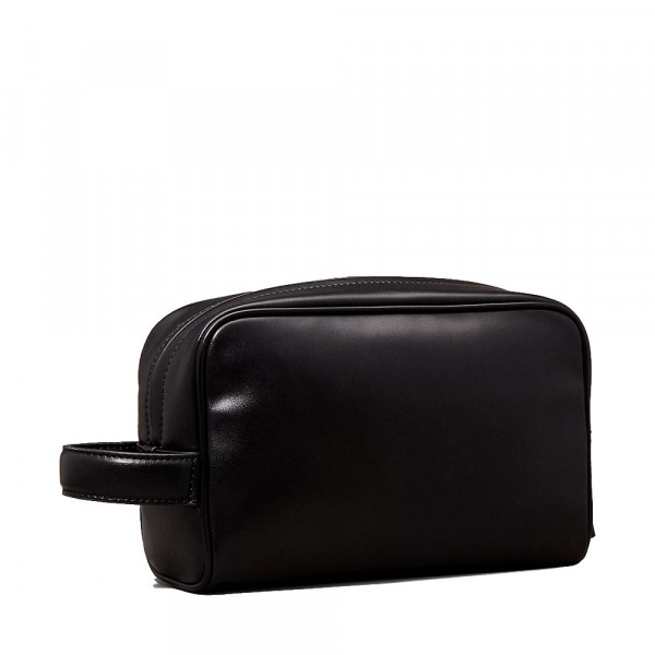 sleek-makeup-bag