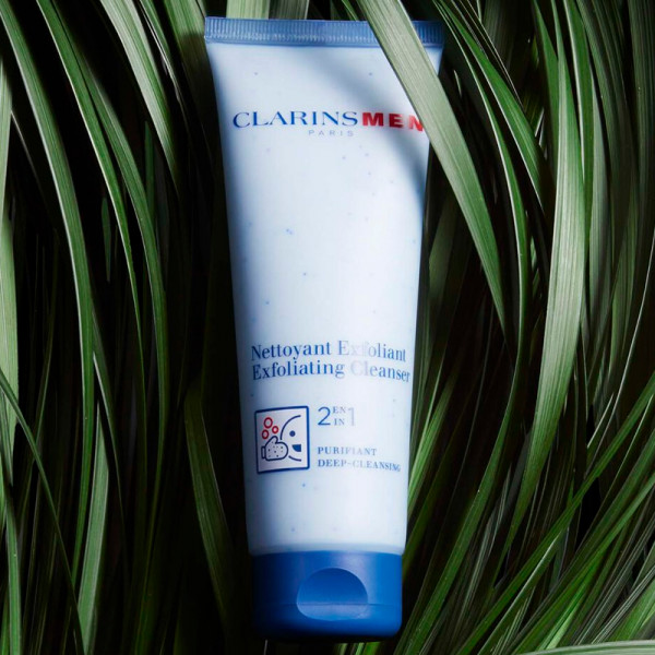 exfoliating-cleanser-men-tratamiento-rostro-2-en-1