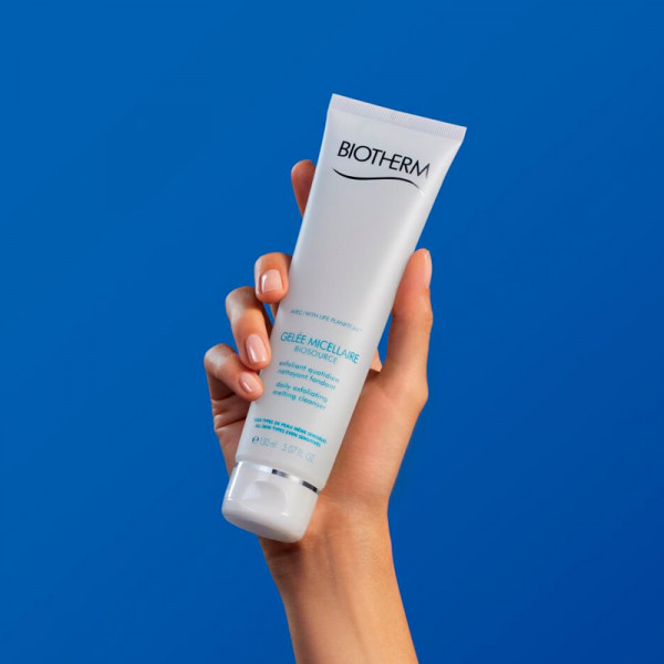 biosource-gelee-nettoyante-exfoliante