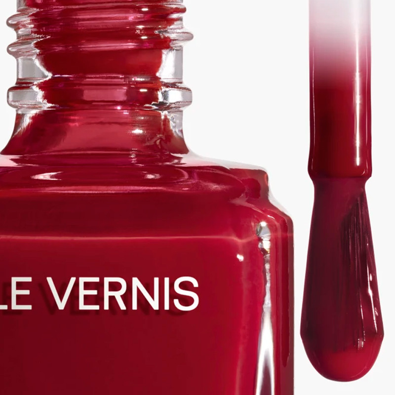 lang-anhaltende-farbe-und-glanz