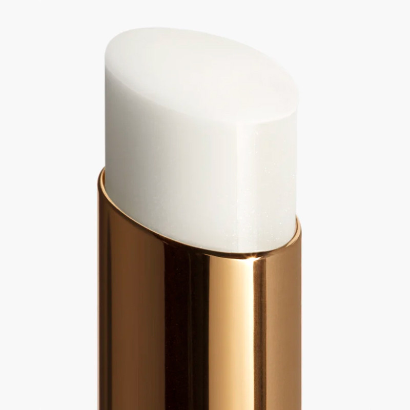 le-baume-teinte-hydratant-et-embellisseur-a-l-intensite-sur-mesure