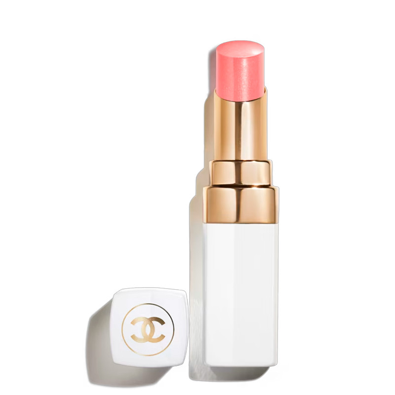 the-hydrating-and-beautifying-tinted-balm-with-a-tailored-intensity