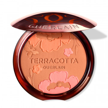 terracotta-flower-bloss-verhelderend-poedereffect-natuurlijk-goed-gezicht