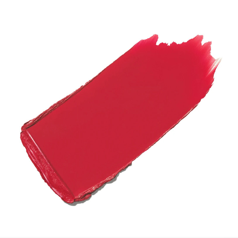 le-rouge-a-levres-haute-intensite-concentre-lumiere-et-traitement-recharge
