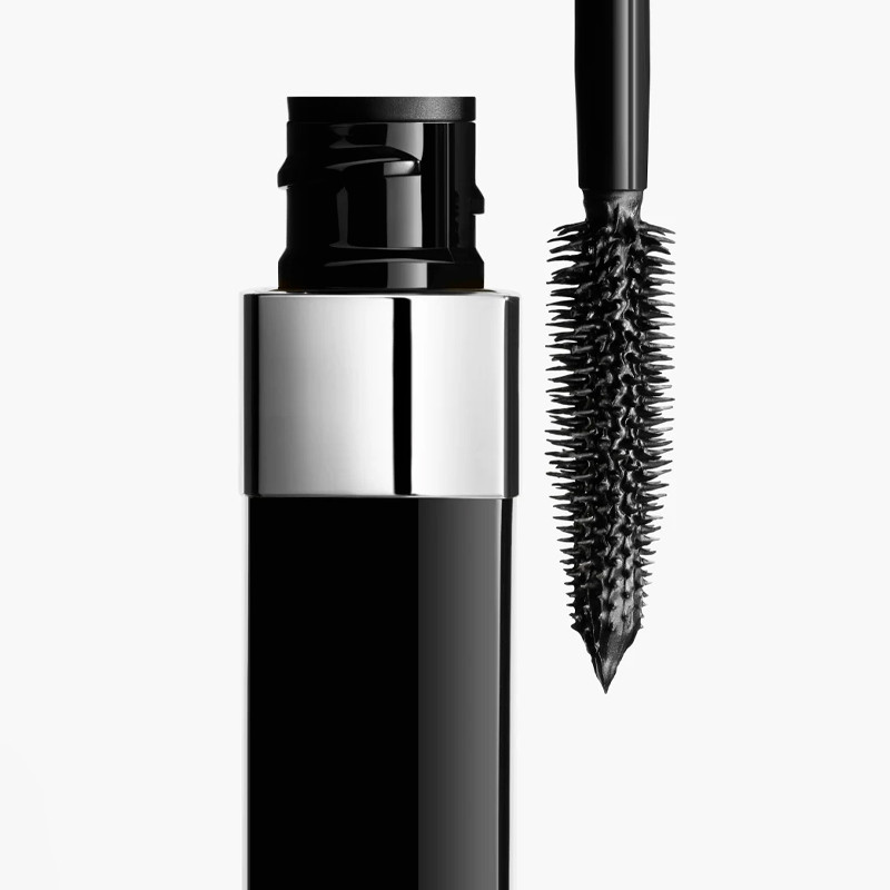 mascara-definicion-y-curvatura