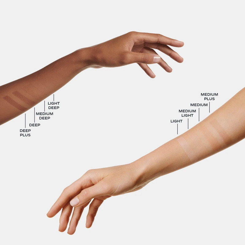 eau-de-maquillage-fraiche-aux-microbulles-de-pigments-effet-peau-nue-effet-visage-naturel-et-lumineux