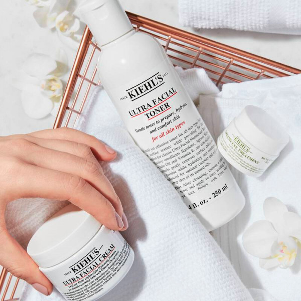 ultra-facial-toner-alkoholfreies-gesichtswasser