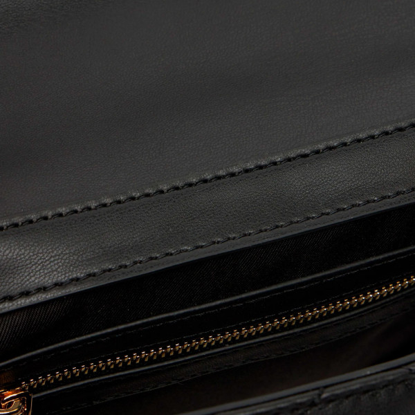 sac-jc4210pp0m-la0