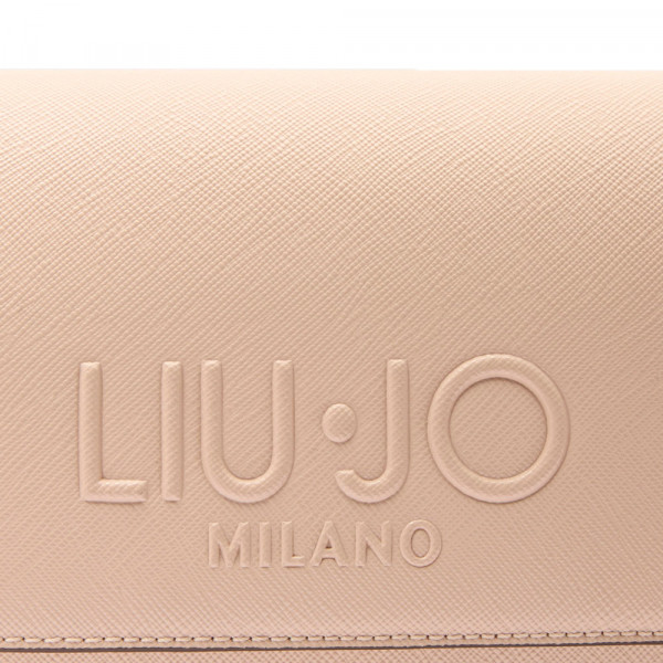 crossbody-shoulder-bag