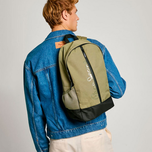 mochila-para-laptop-com-varios-bolsos