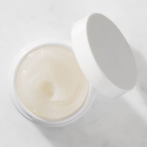 clearly-corrective-brightening-smoothing-moisture-treatment