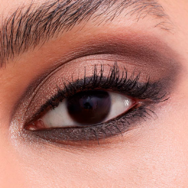 couture-mini-clutch-eyeshadow