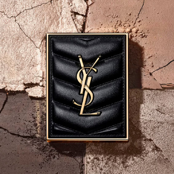 couture-mini-clutch-oogschaduw