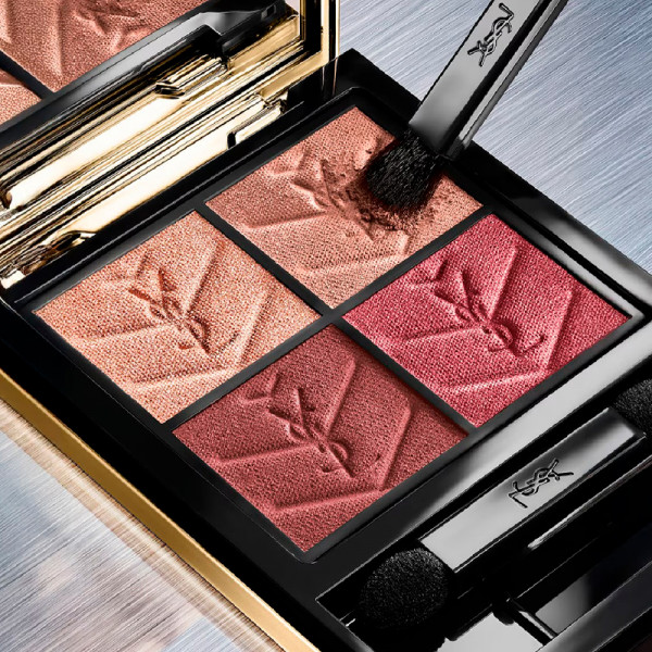 couture-mini-clutch-eyeshadow