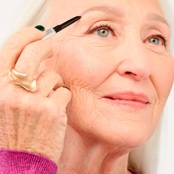 benefit-goof-proof-brow-pencil-matita-riempitiva-per-sopracciglia