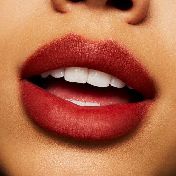 powder-kiss-lipstick