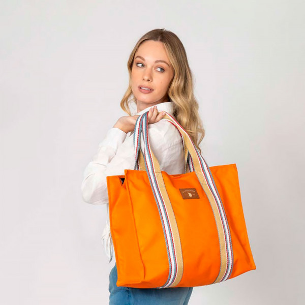 bolso-beu1p8633wzc301-pool-side-tall