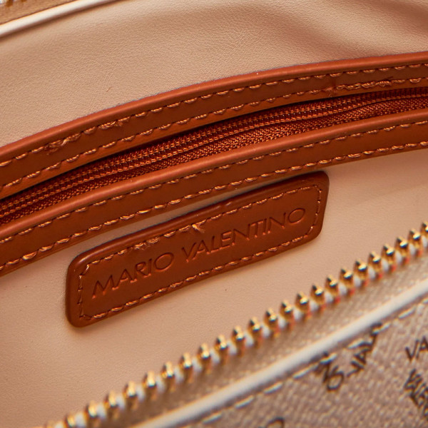 sac-lady-re