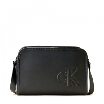 sculpted-impression-shoulder-bag