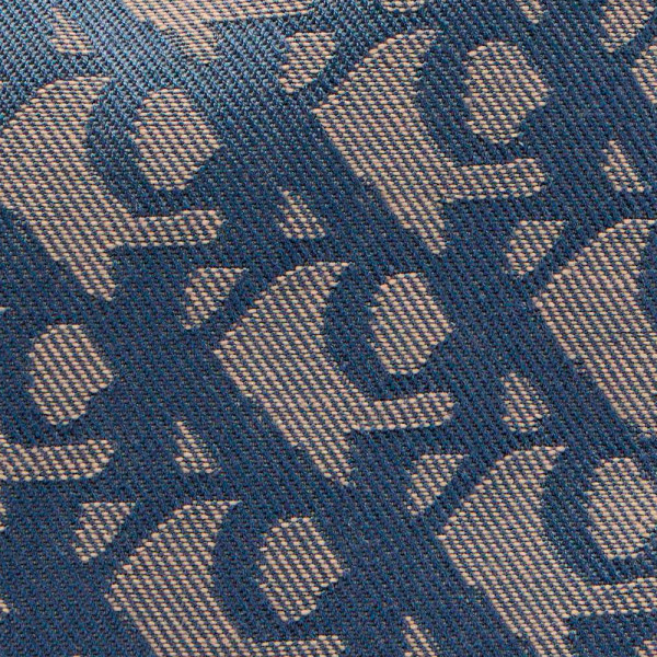 bolsa-de-ombro-conversivel-em-jacquard-com-logotipo
