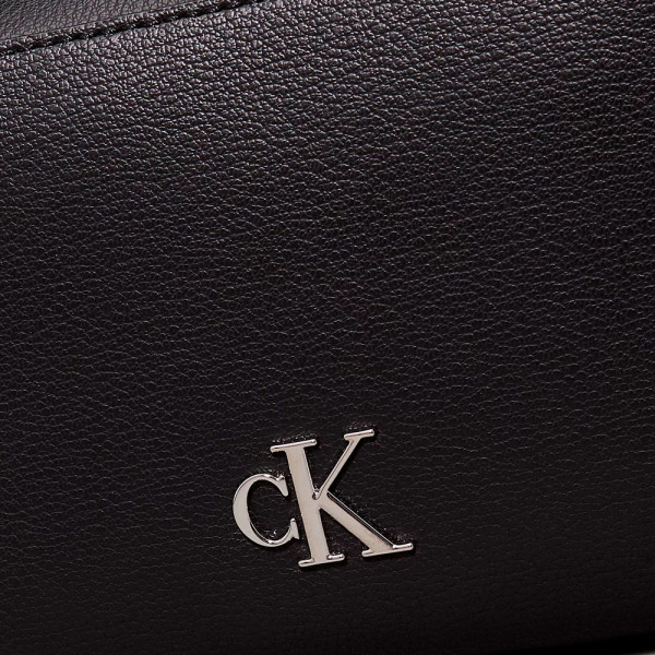 minimal-monogram-bag