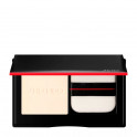 Synchro Skin Invisible Silk Pressed Powder
Base de maquillaje