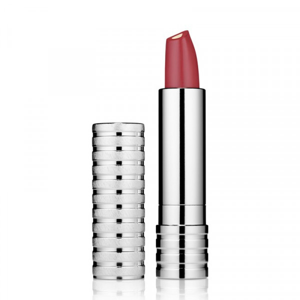 radicalement-different-rouge-a-levres-traitant-la-couleur