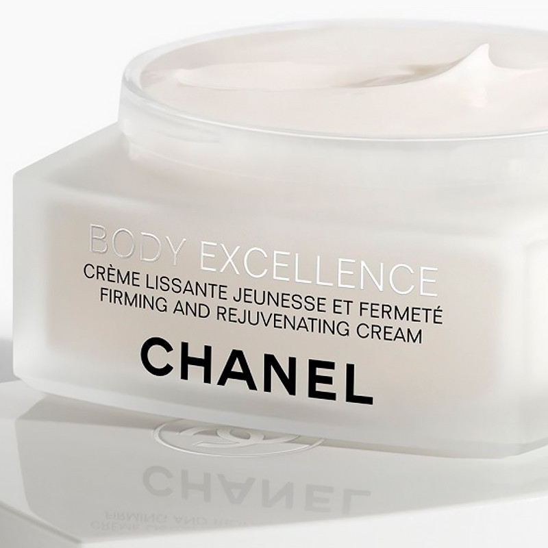 creme-anti-age-raffermissante-et-lissante