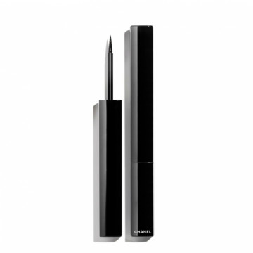flussiger-eyeliner