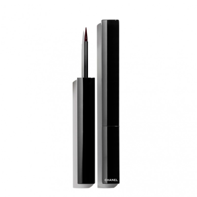 flussiger-eyeliner