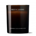 Mesmerising Oudh Accord & Gold Luxury Candle
Aromatyczna świeca domowa