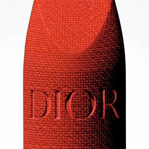 color-couture-lipstick-velvety-finish-hydrating-floral-treatment-long-lasting