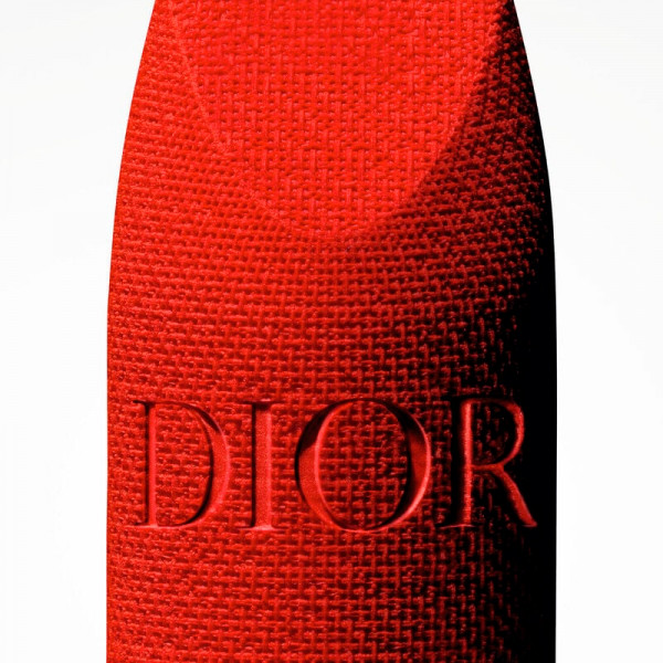 color-couture-lipstick-velvety-finish-hydrating-floral-treatment-long-lasting
