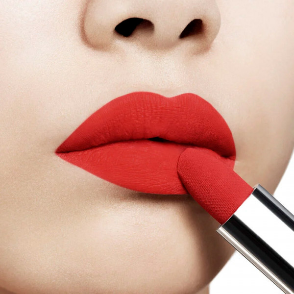 color-couture-lipstick-velvety-finish-hydrating-floral-treatment-long-lasting