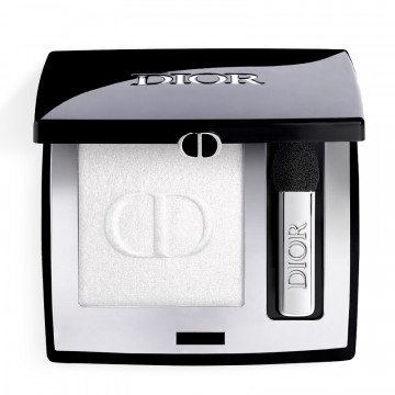 eyeshadow-intense-color-and-spectacular-finish-creamy-powder-long-lasting