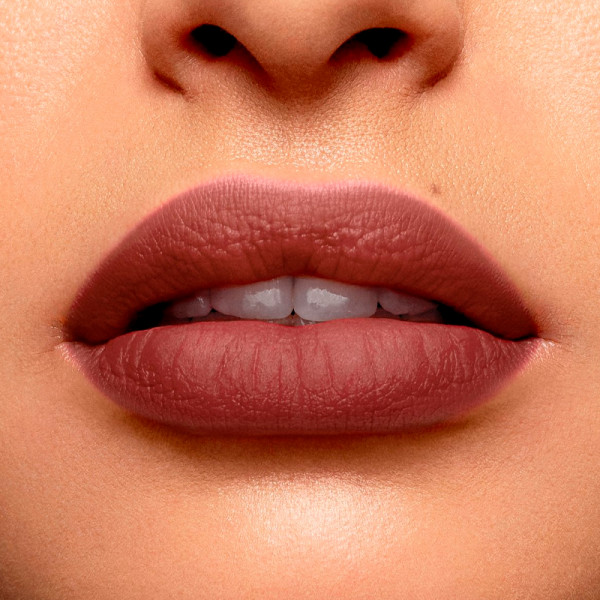 l-absolu-rouge-intimatte-pomadka