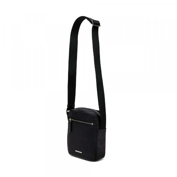 sleek-nylon-reporter-shoulder-bag
