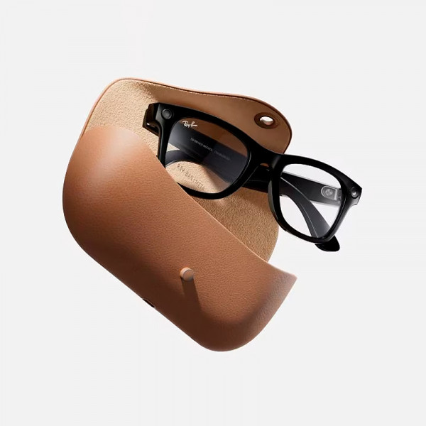 meta-wayfarer-sunglasses