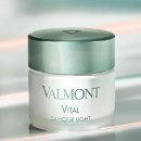 vital-24-hour-light-light-revitalizing-facial-cream